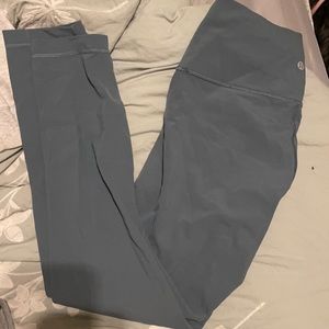 Women’s lululemon leggings size 8